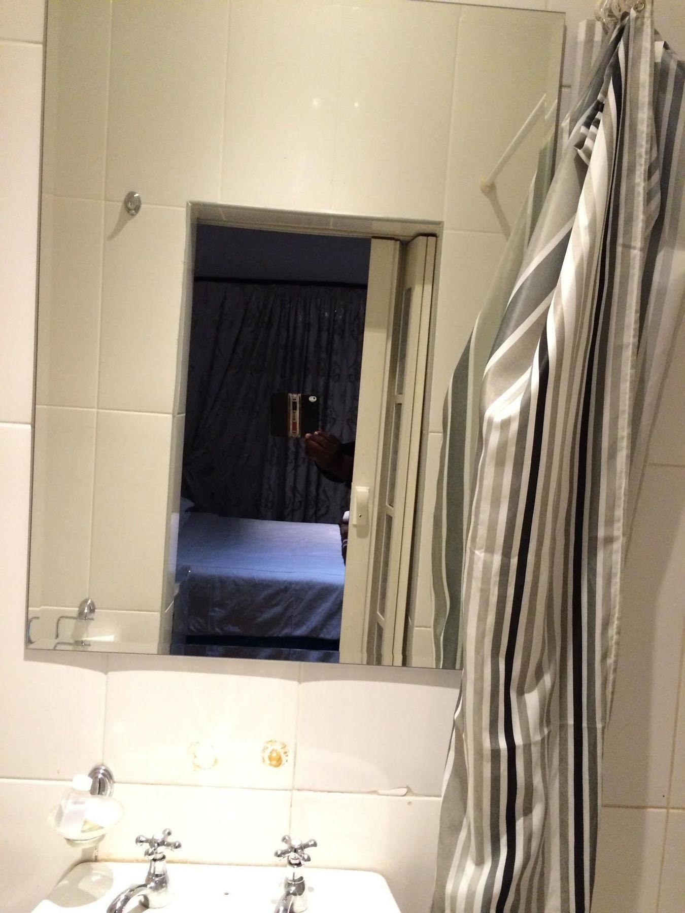 Acn International Regency Lodge Kempton Park Eksteriør billede