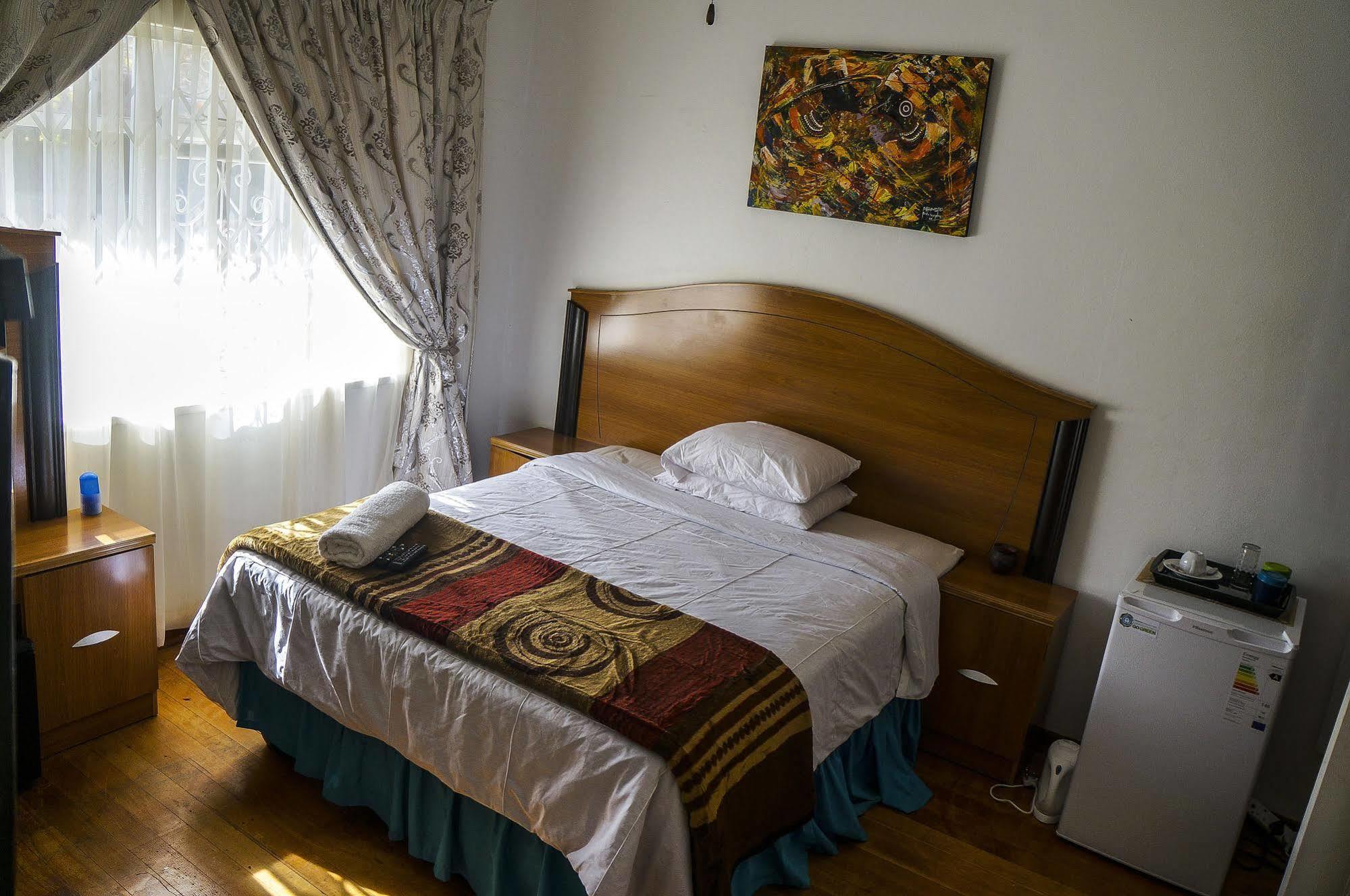 Acn International Regency Lodge Kempton Park Eksteriør billede